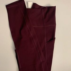 NWT Fabletics Burgundy Oasis High Waisted Legging 7/8